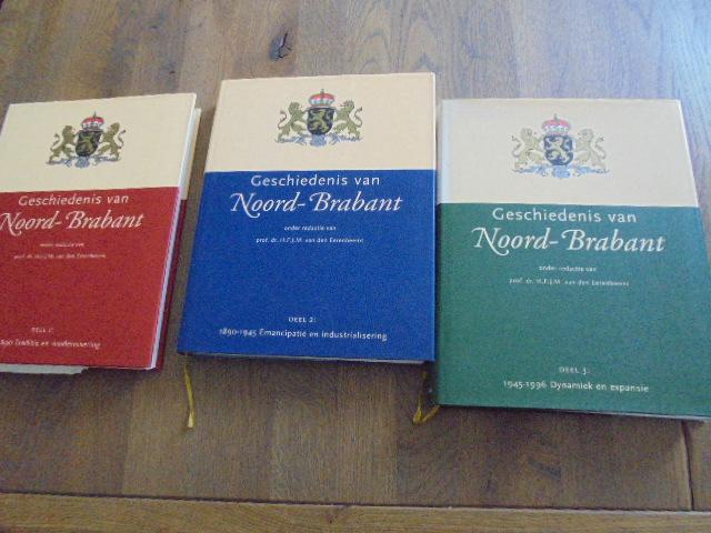 samenstellers - Geschiedenis van Noord-Brabant / I Traditie en modernisering, 1796-1890 / druk 1 en deel 2 en deel 3 compleet