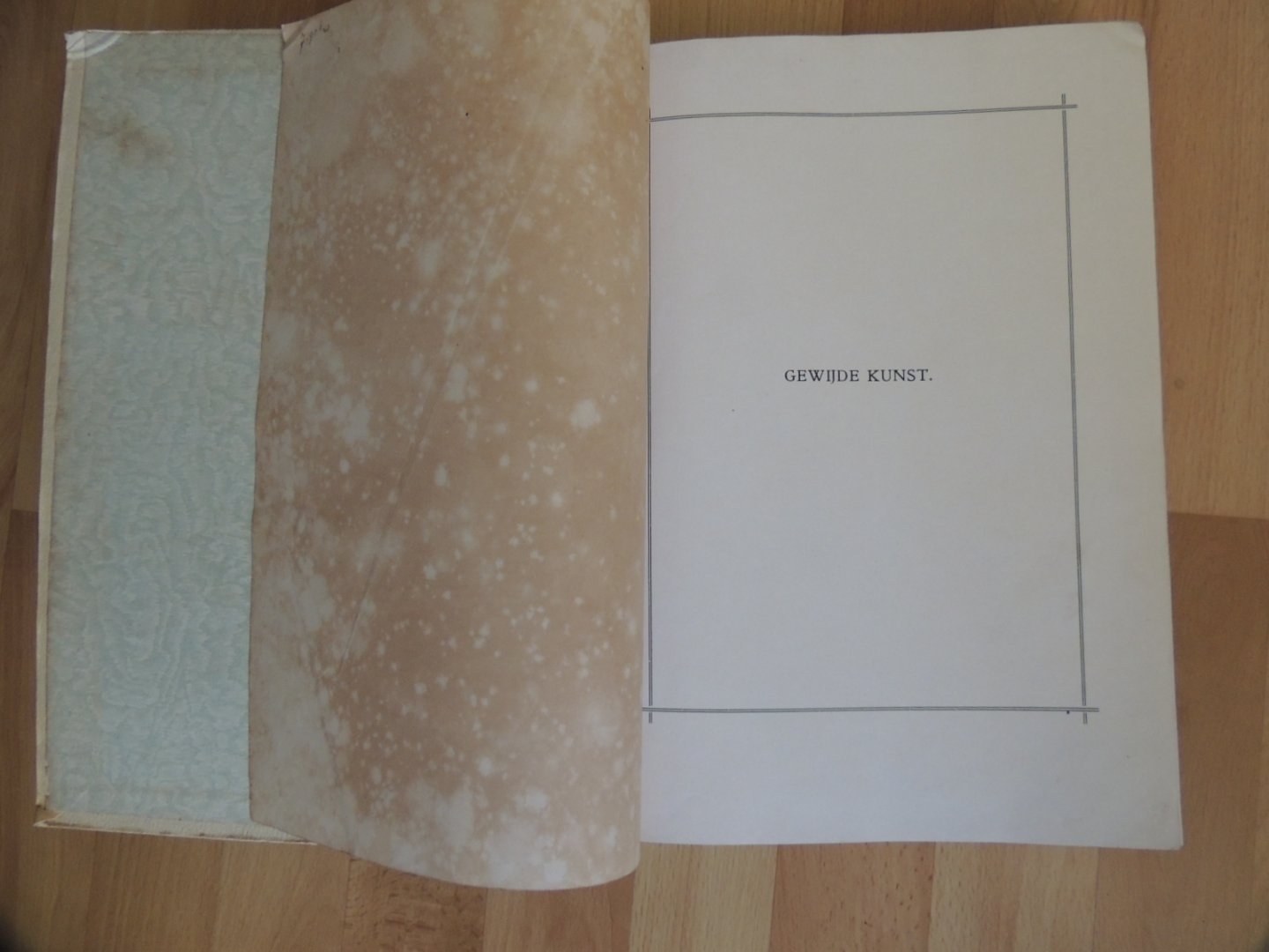 Flier,Dr. G.J. van der; Gunning, Dr. J.H. (JHzn); Jonker, Dr. A.J.Th.; Nes, Dr. H.M. van ; Ulfers, S. (bijschrijvingen bij getoonde platen) - Gewijde Kunst, Honderd platen naar schilderijen van bekende meesters ( uit A.G. TEMPLE's "Sacred Art") met bijschriften