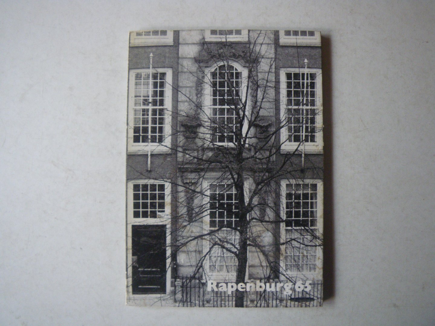 FOCK,C.W.e.a. - RAPENBURG 65 het clubgebouw van de vereniging van Vrouwelijke studenten te Leiden