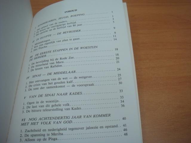 Andre, Georges - Mozes, man van God