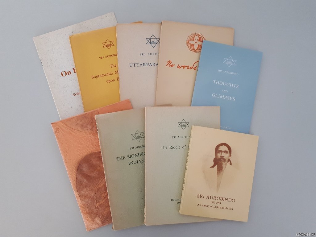 Aurobindo, Sri - 9 small publications of Sri Aurobindo