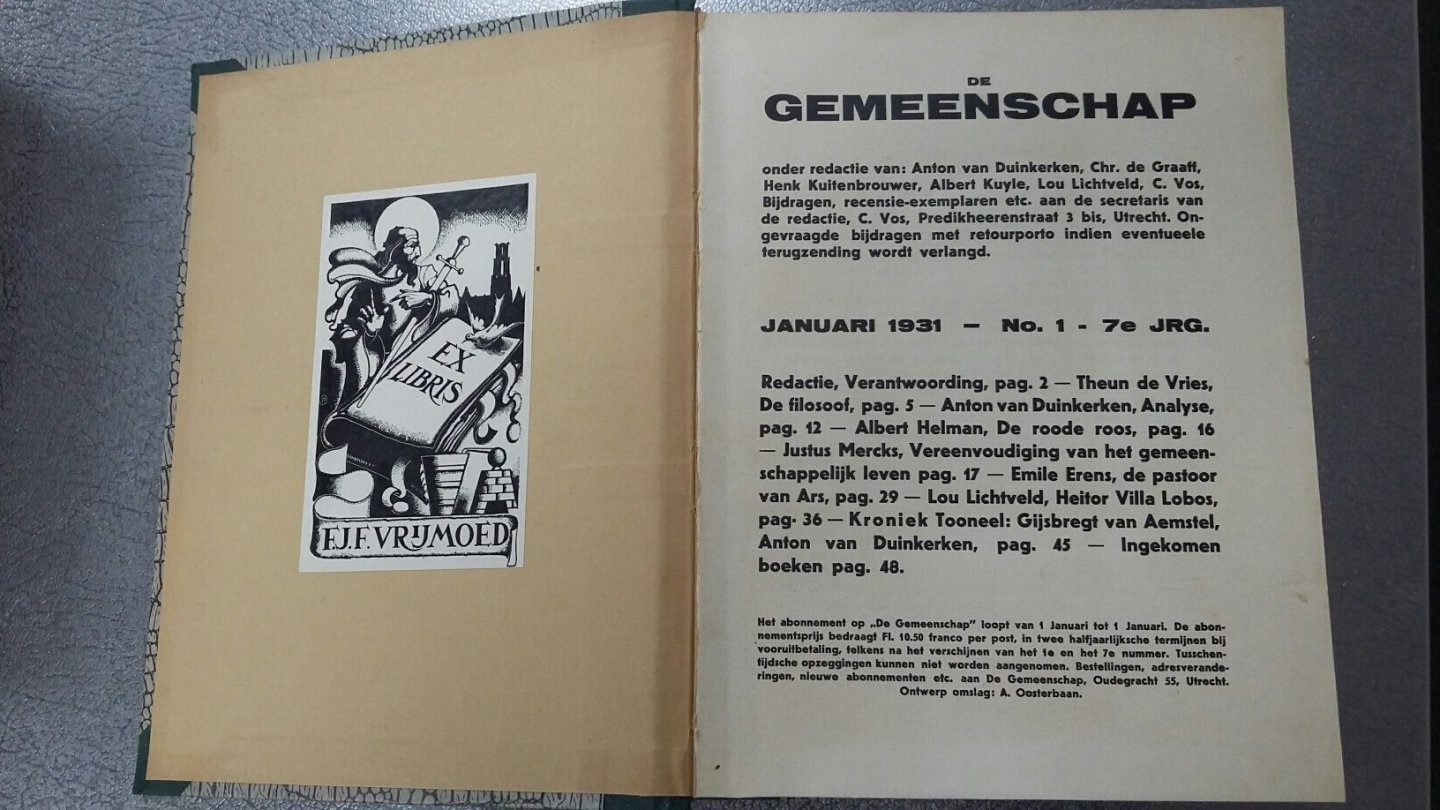 De Gemeenschap - De gemeenschap jaargang 1931 t/m 1933 in 5 banden. Ingebonden zonder de omslagen.