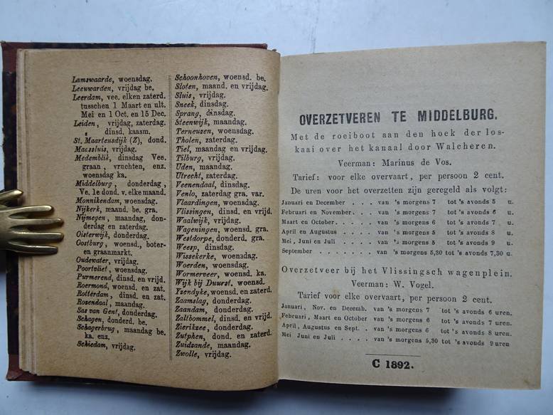 No author. - Middelburgsche almanak, naar den nieuwen stijl, voor het schrikkel-jaar onzes Heeren Jesu Christi 1892. Voorzien met alle de Zeeuwsche jaar- paarden- en beestenmarkten, alsmede het op- en ondergaan van de zon en maan.