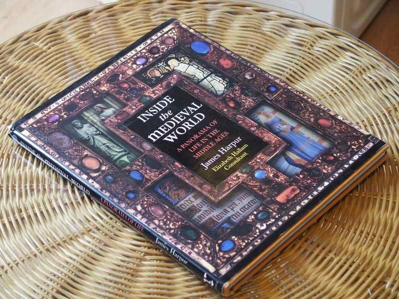 Harpur J. - Inside the medieval world