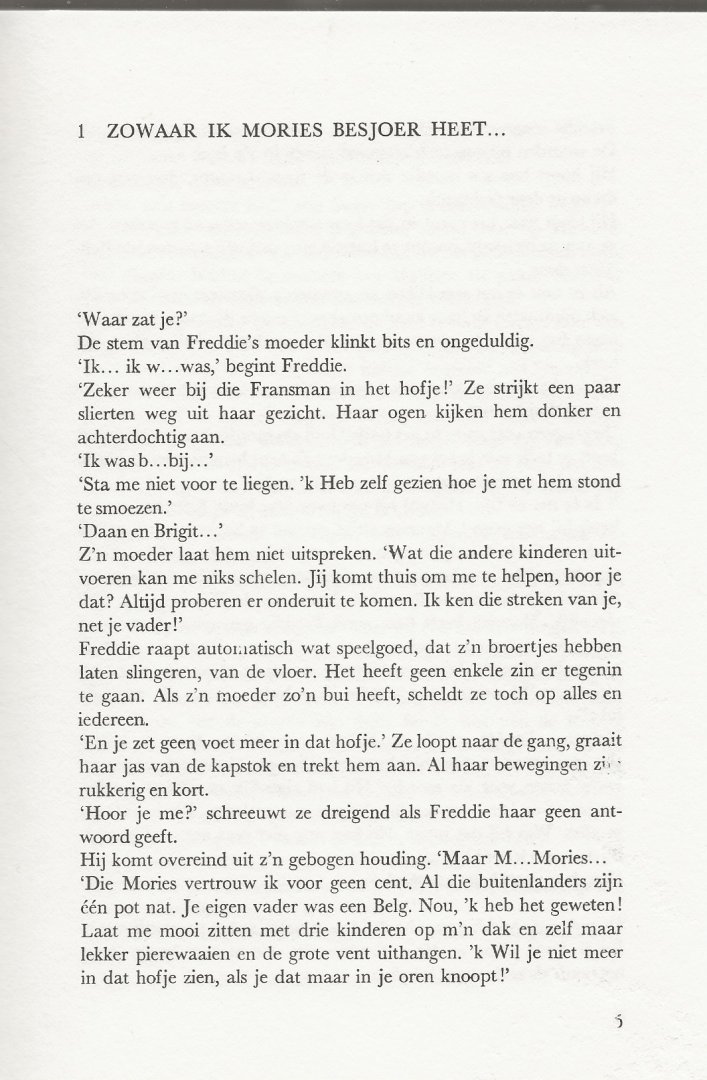 Vries, Anke de .. Omslag en illustraties : Dick van der Maat - Het geheim van Mories Besjoer .. Bekroond door acht kinderjury 's met Zilveren Griffel
