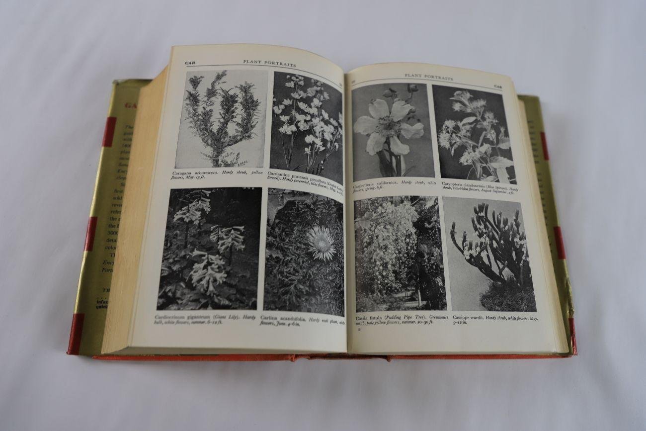 Diversen - The Gardeners' Golden Treasury (3 foto's)