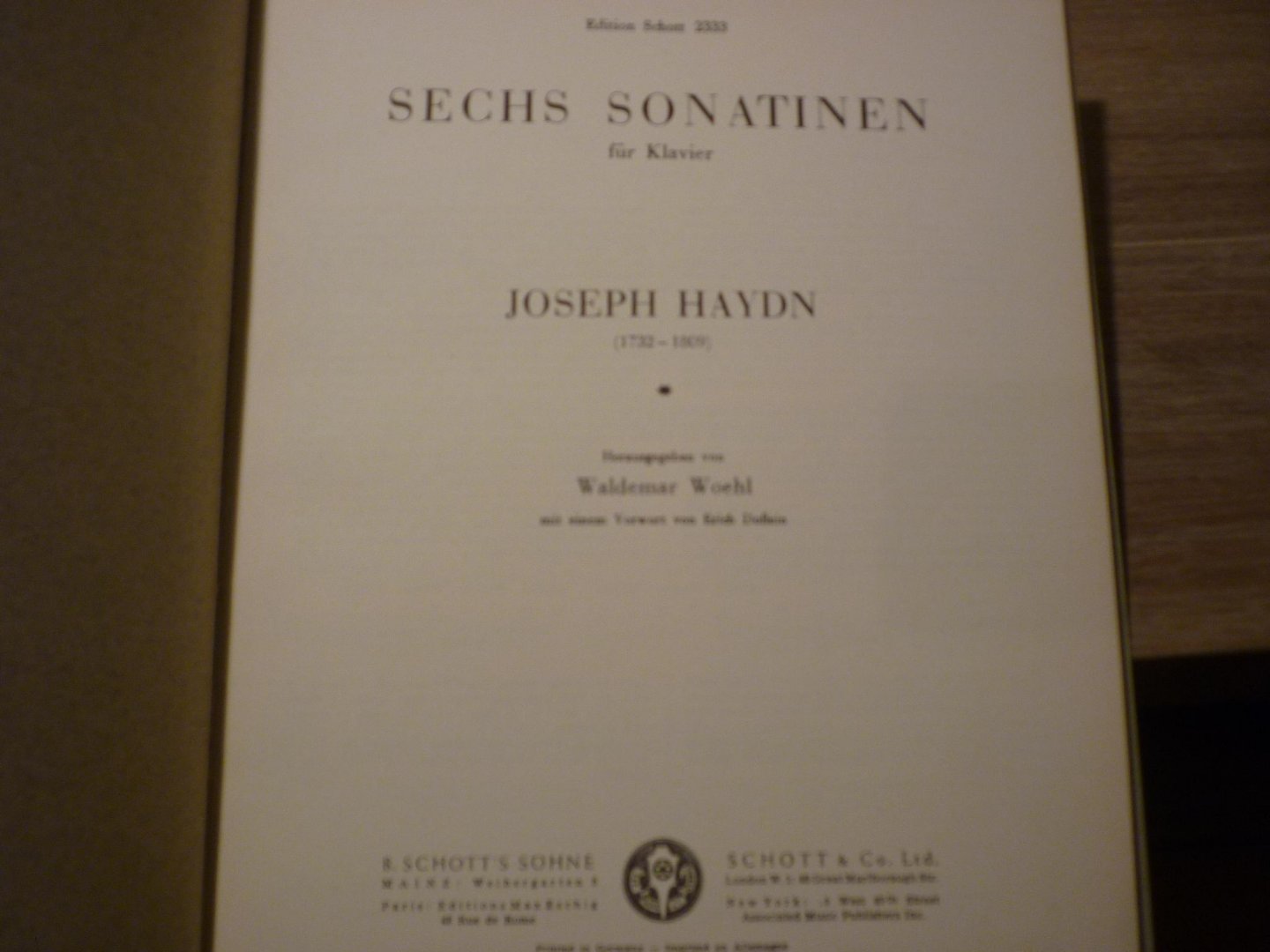 Haydn; Franz Joseph (1732-1809) - Sammlung leichter Klavierstucke  //  Sechs Sonatinen  //  Esterhazy-Sonaten - Heft I en Heft II