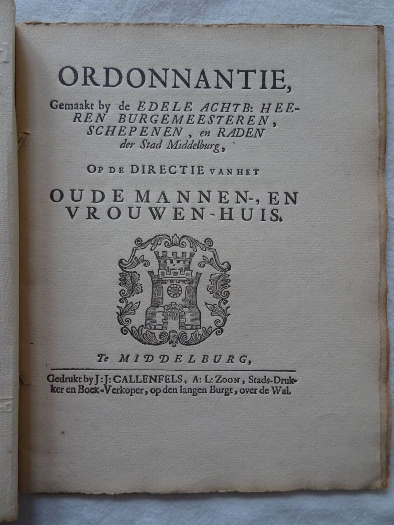 N.n.. - Het oude mannen- en vrouwen-huis te Middelburg. 1734- 23 november- 1934.
