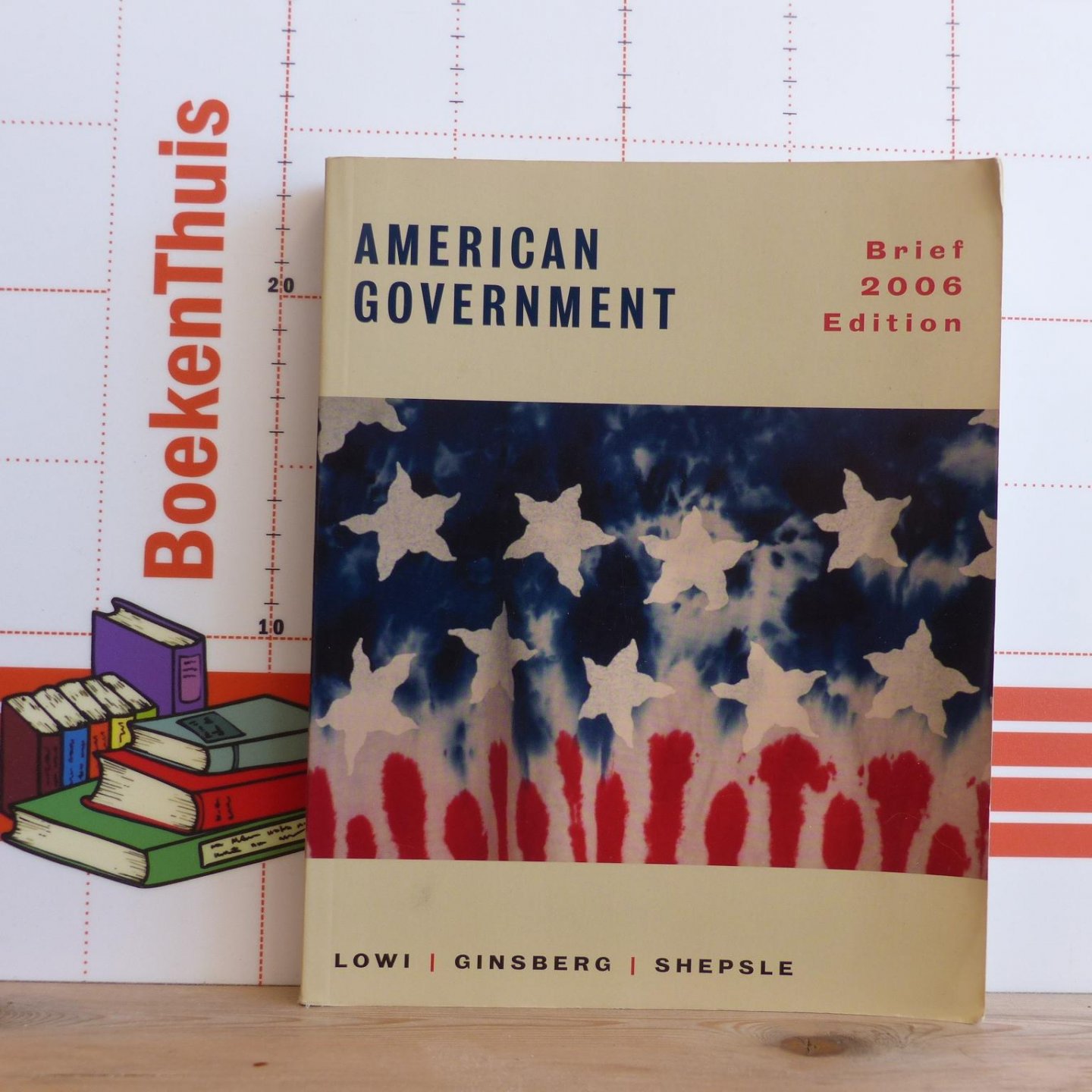Lowi, Theodore J. - Ginsberg, Benjamin - Shepsle, Kenneth A. - American Government - freedom and power - brief 2006 edition