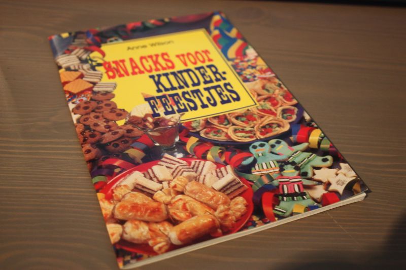Wilson, Anne - Snacks voor kinderfeestjes.