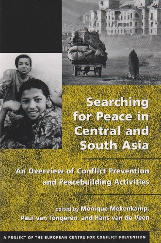 Mekenkamp, Monique - Searching for Peace in Central and South Asia / An Overview of Conflict Prevention and Peacebuilding Activities