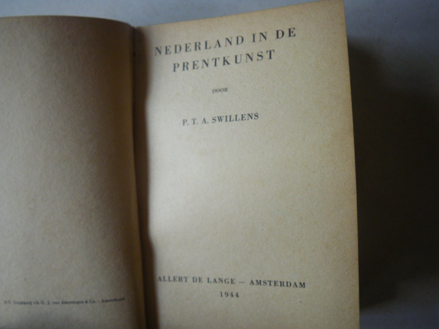 Swillens. P.T.A. - Nederland in de prentkunst