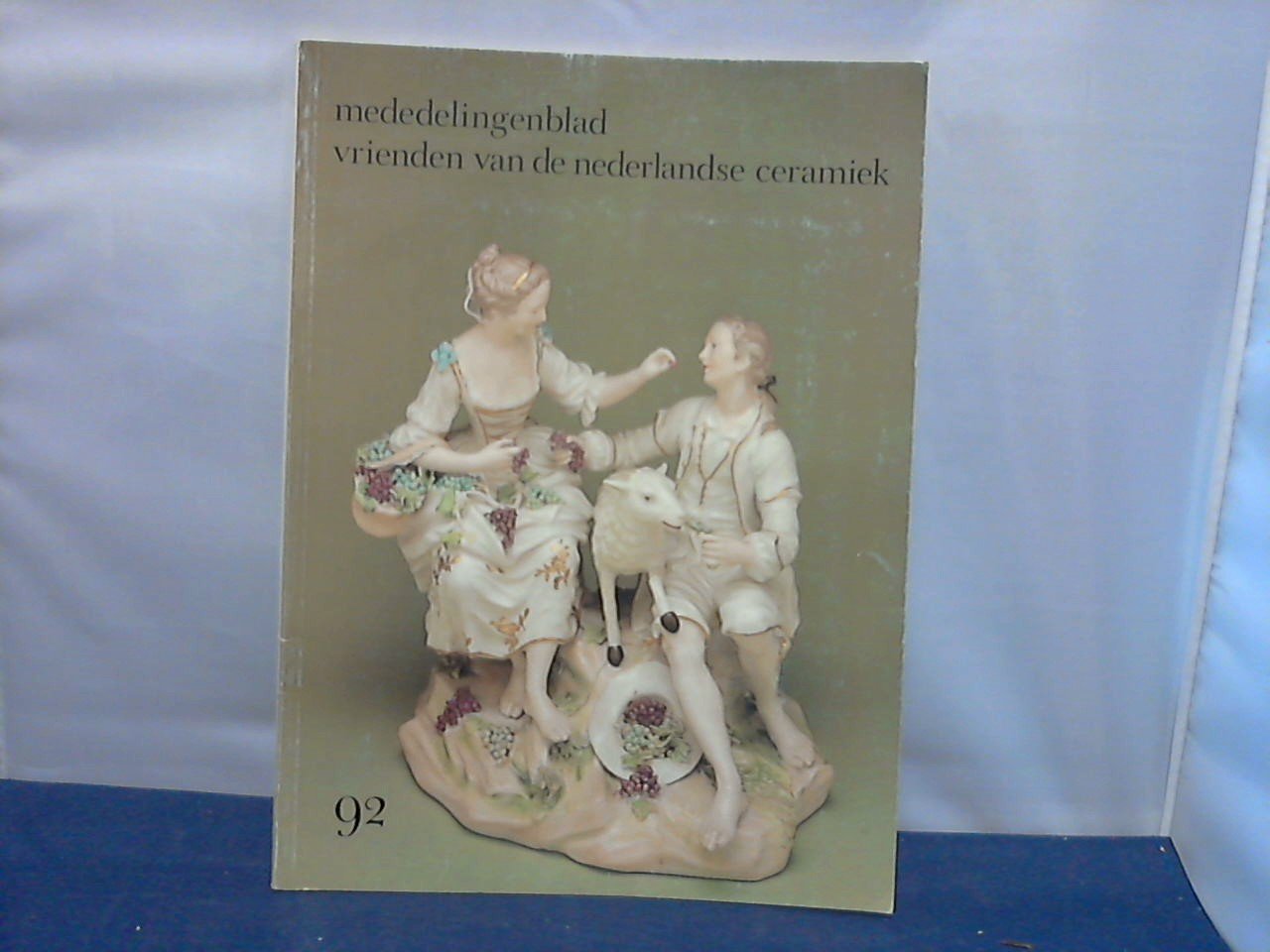 Renaud J.G.N. - mededelingenblad vrienden van het Nederlandse ceramiek