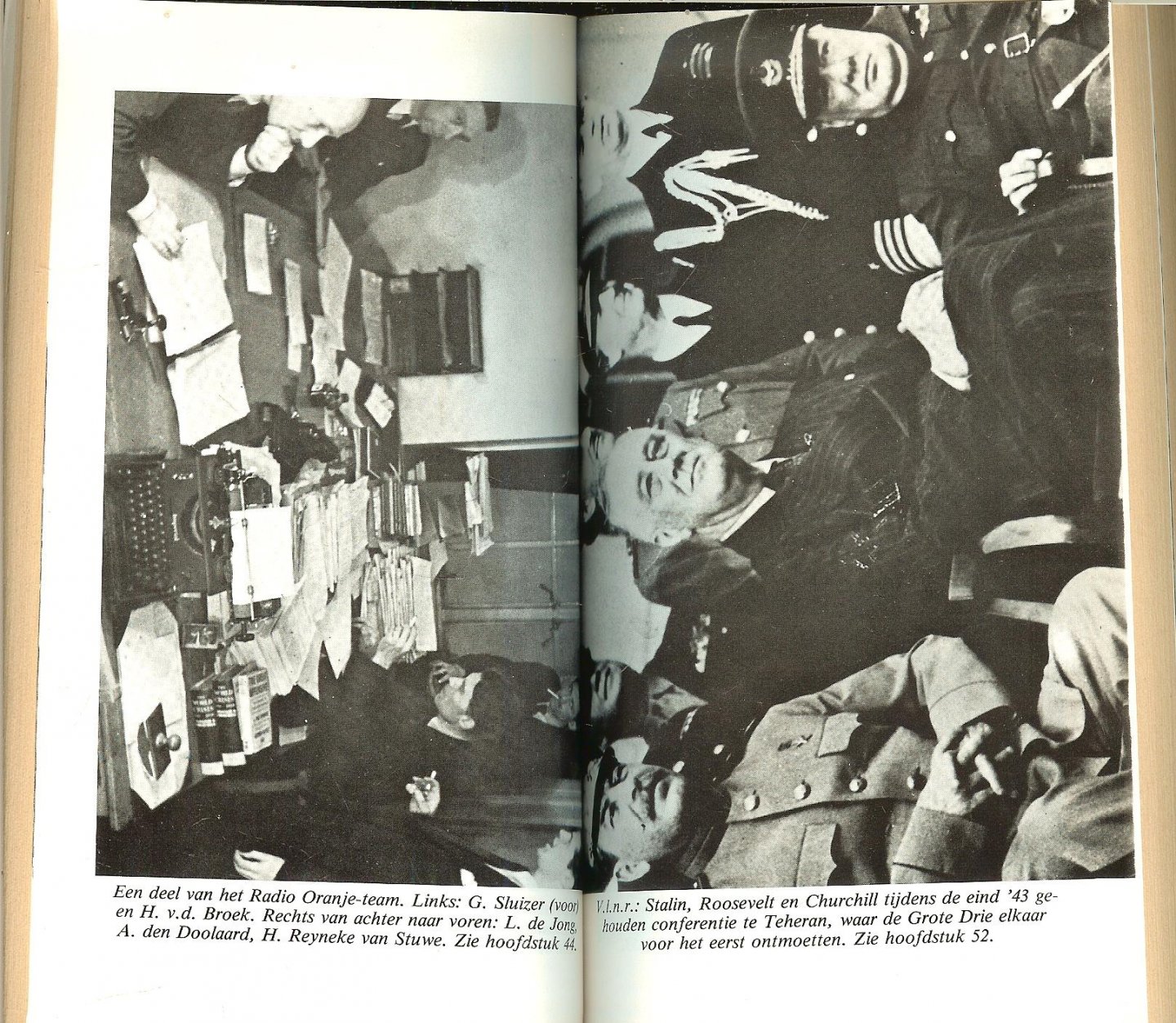 Paape, Drs. A. H.   en Prof. Dr. P. W. Klein  met  Drs P.R.A. van Iddekinge  met Prof. Dr. A. F. Manning  en Dr. R.L. Schuursma - Handboek van de tweede wereld oorlog. Deel 1 verloop van de Oorlog