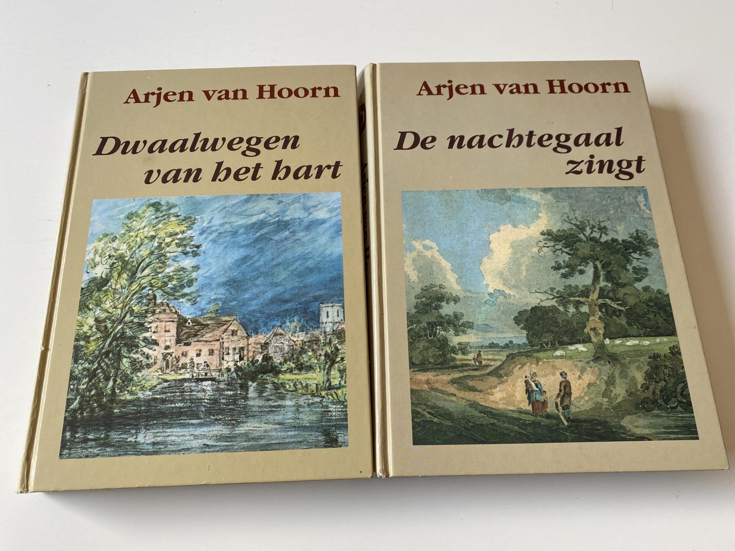 Hoorn, A. van - 2 grote letterboeken; Dwaalwegen van het hart & De nachtegaal zingt