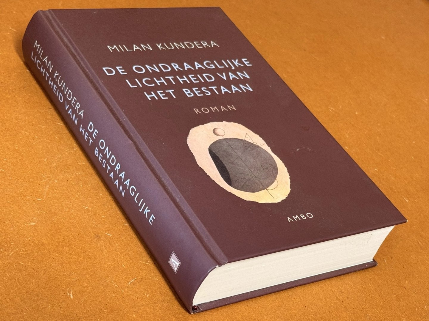 Milan Kundera; Jana Beranova (vertaling) - De ondraaglijke lichtheid van het bestaan