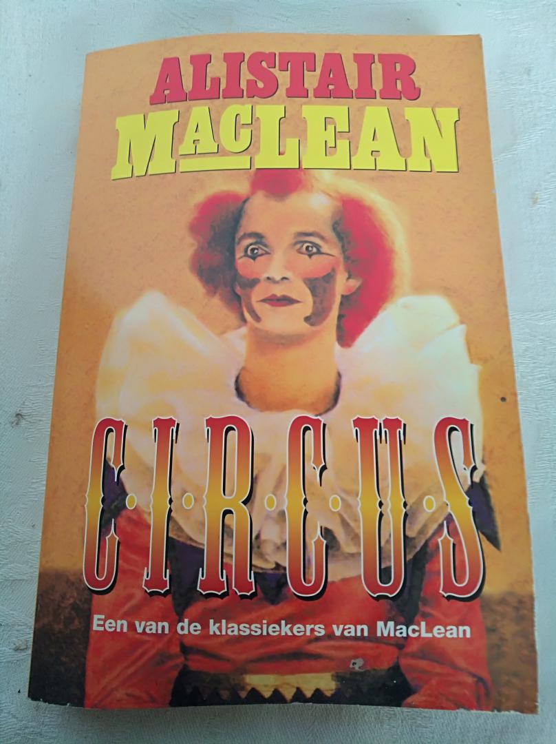 Alitair mac lean - Circus