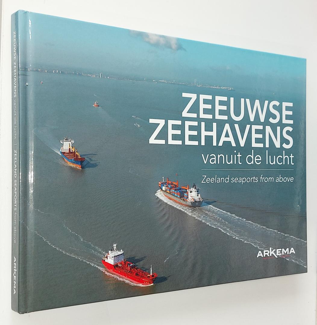 Maldegem, Izak van / Woercom, Annemieke van - Zeeuwse zeehavens vanuit de lucht / Zeeland seaports from above