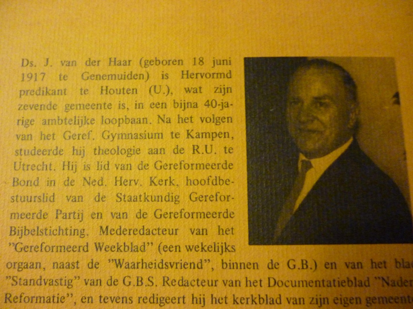 Haar J van der - Voorzienigheidsgeloof en polio-inenting