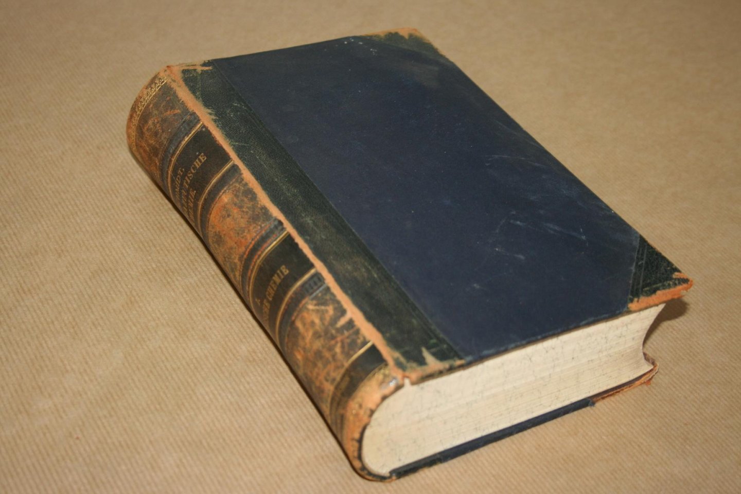 Dr. Ernst Schmidt - Ausführliches Lehrbuch der Pharmazeutischen Chemie  -- Organische Chemie  I & II  & Anorganische Chemie  -  3 delen