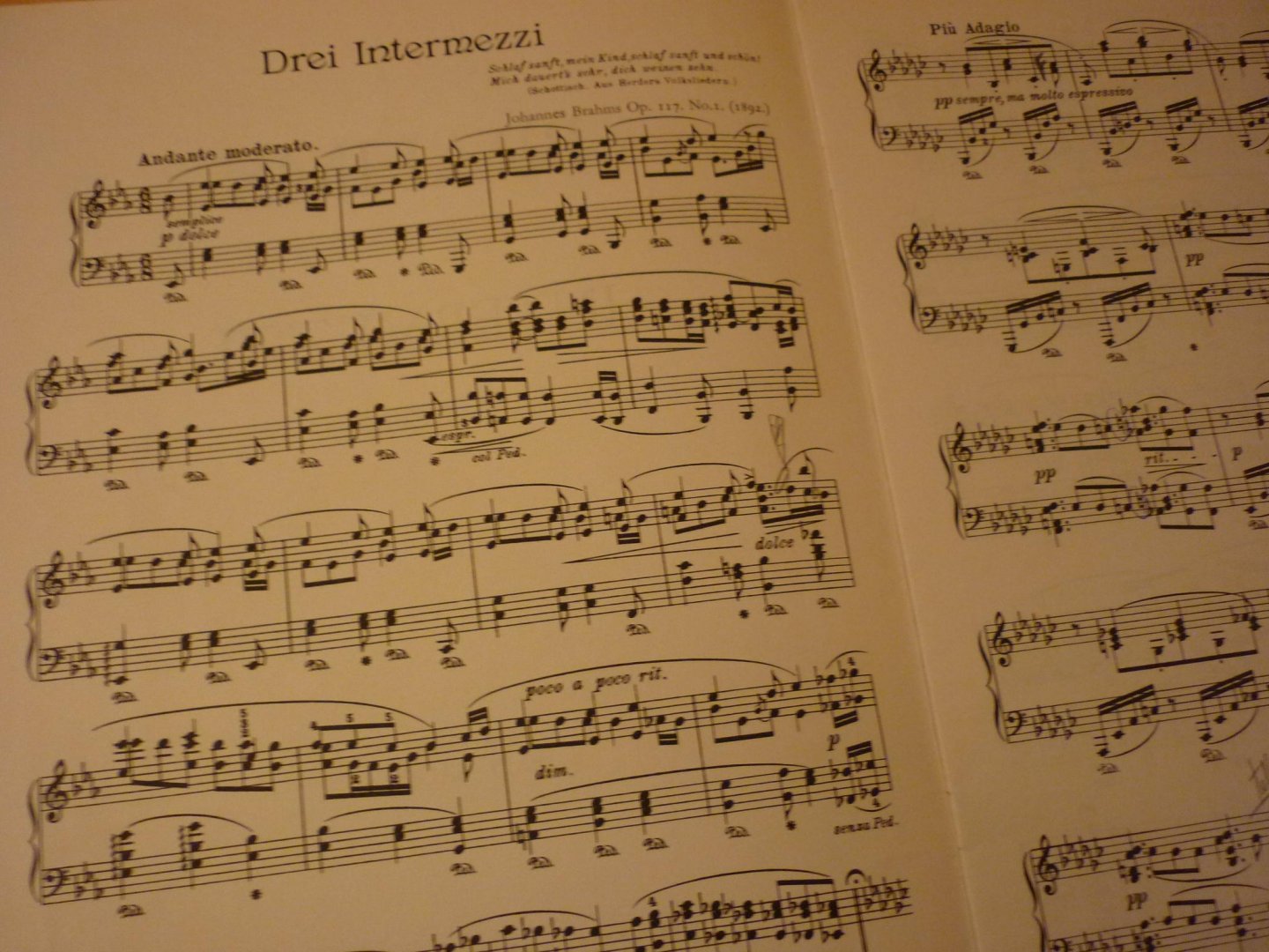 Brahms; Johannes (1833 – 1897) - Intermezzi; opus 117 - piano solo (edited by Emil Sauer)