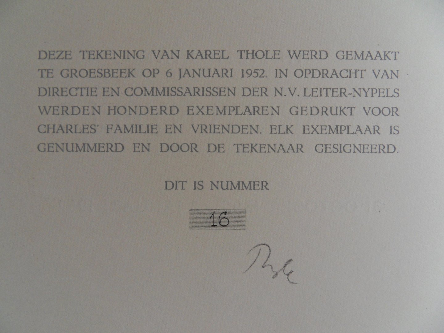 Technisch Tijdschrift Grafische Industrie (overgenomen uit). - Ter herinnering aan Charles Nypels. + In Memoriam Charles Nypels Meester-Drukker [ Genummerd exemplaar 16 / 100 en gesigneerd door de tekenaar Karel Thole ].