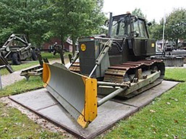 Koninklijke Landmacht - Rupsdozer Hannomag K12 D ( voorschrift nr. 5-104)