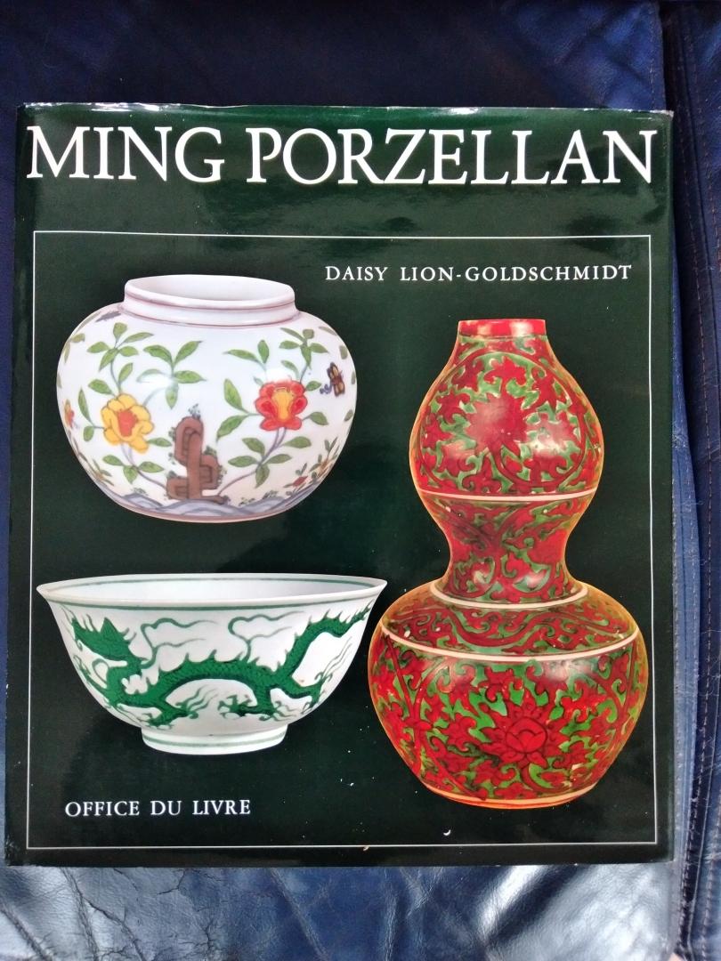 Daisy Lion Goldschmidt - Ming Porzellan