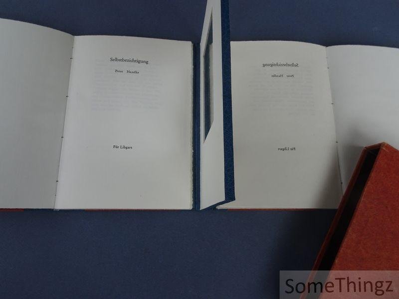 Peter Handke / Willy De Backere (bookbinder). - Selbstbezichtigung. [Only 2 copies existing. This is copy 2: "Uitgevoerd in het voorjaar 2000 in 2 exemplaren. Dit is N° 2. De Backere, Willy."]