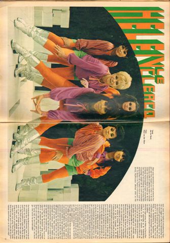 Diverse tekenaars - PEP 1971 nr. 11, stripweekblad, 6/12 maart 1971 met o.a. DIVERSE STRIPS (ASTERIX/ERWIN/BLUEBERRY/MICHEL VAILLANT/LUCKY LUKE)/HELEN LE CLERQ DANCERS  (2 p.)/KEES PELLENAARS (WIELRENNEN, 2 p.)/LUCKY LUKE (COVER TEKENING) /TOMMY COOPER (2 p.)