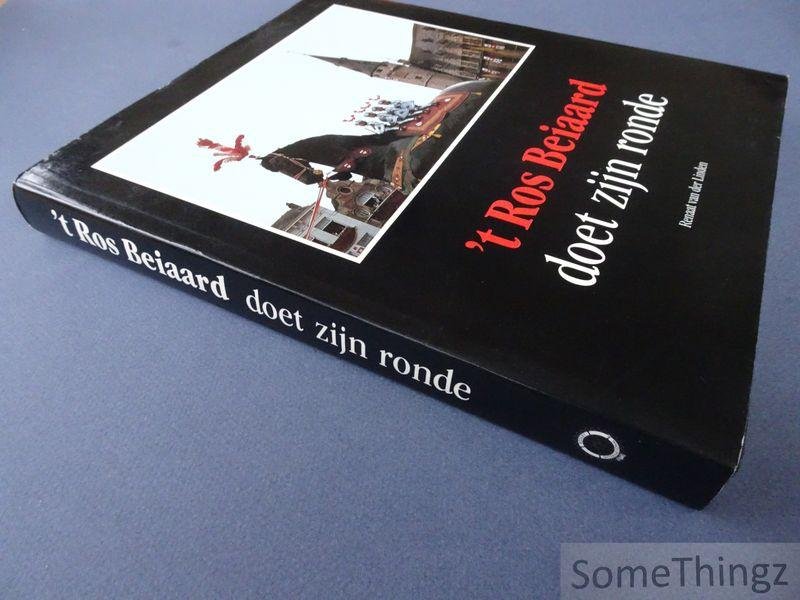 Linden, Renaat van der. - t Ros Beiaard doet zijn ronde.