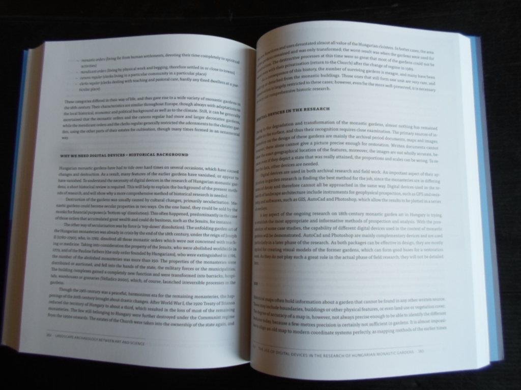 Kluiving, Sjoerd & Erika Guttmann-Bond [Eds.] - Landscape Archaeology between Art and Science, From a Multi-to an Interdisciplinary Approach