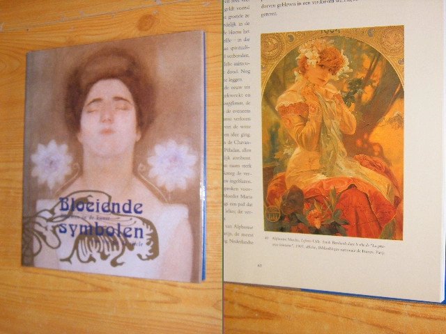 Marty Bax; Maureen Trappeniers (samenstelling) - Bloeiende symbolen Bloemen in de kunst van het fin de siècle