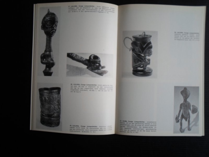 Catalogus - Kunst van Afrika Oceanie Amerika, keuze uit de verzamelingen van het etnografisch museum te Antwerpen