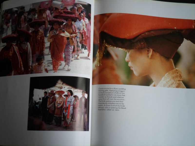 Stewart, Ian Charles - Indonesians, Portraits from an Archipelago