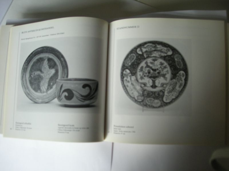 Beekhuizen,J.F.H.H.,voorz. - Amsterdam, Oude Kunst in De Nieuwe Kerk, 4e Kunst- en Antiekbeurs, 27 februari t/m 9 maart 1986