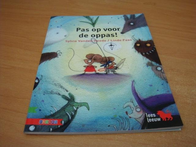 Heede, Sylvia vanden & Linde Faas - Pas op voor de oppas