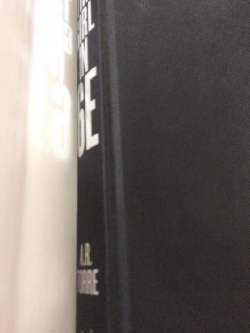 Torre, A. R. - Girl in 6E