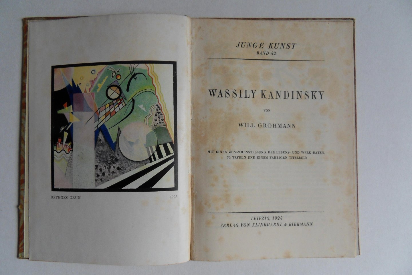 Grohmann, Will. - Wassily Kandinsky. [ uitgave in de serie Junge Kunst, no. 42 ].