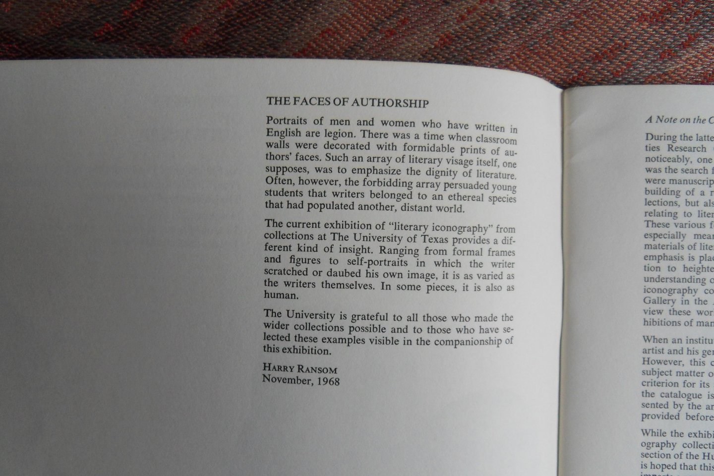 Ransom, Harry (voorwoord). - The Faces of Authorship. - An Exhibition of Twentieth Century Literary Portraits from the Humanities Research Center Collections.