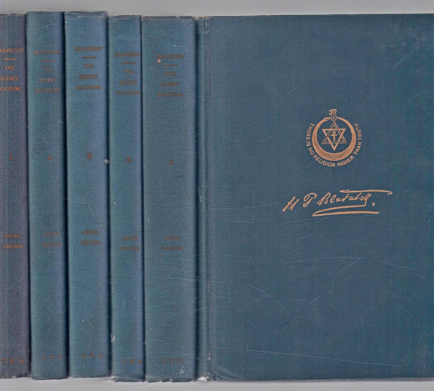 Blavatsky, H. P. (Helena Petrovna),, 1831-1891. - secret doctrine (complete set van 6 delen)