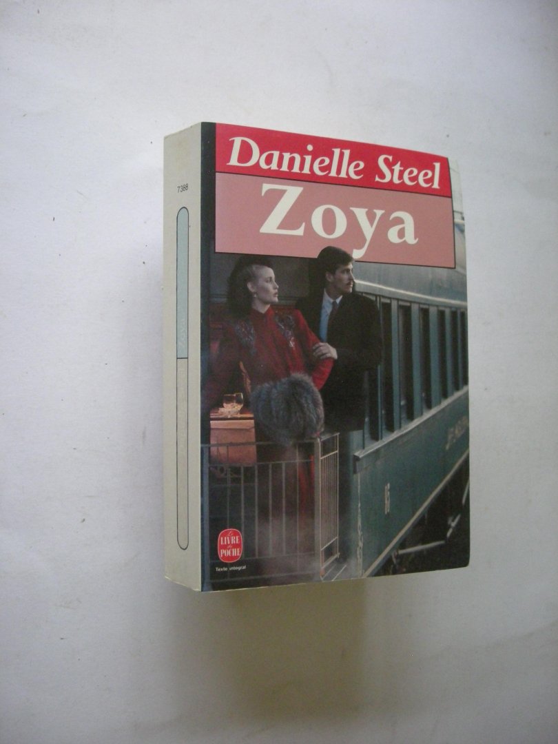 Steel, Danielle / traduit d'anglais - Zoya
