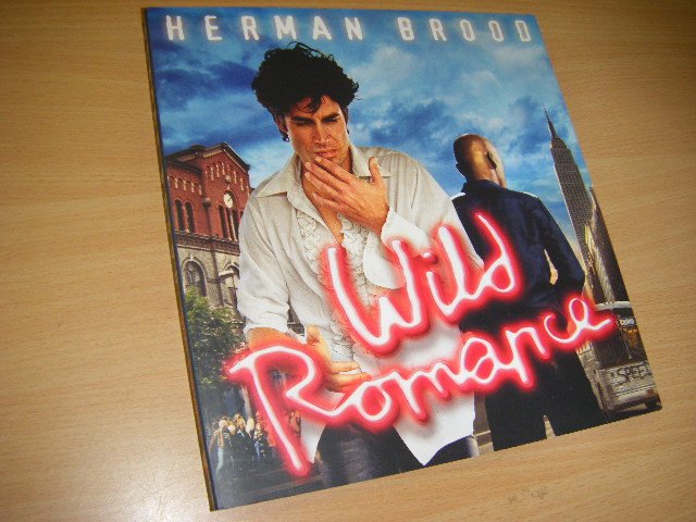 Berends, Frits - HERMAN BROOD WILD ROMANCE MUSICAL BOEK