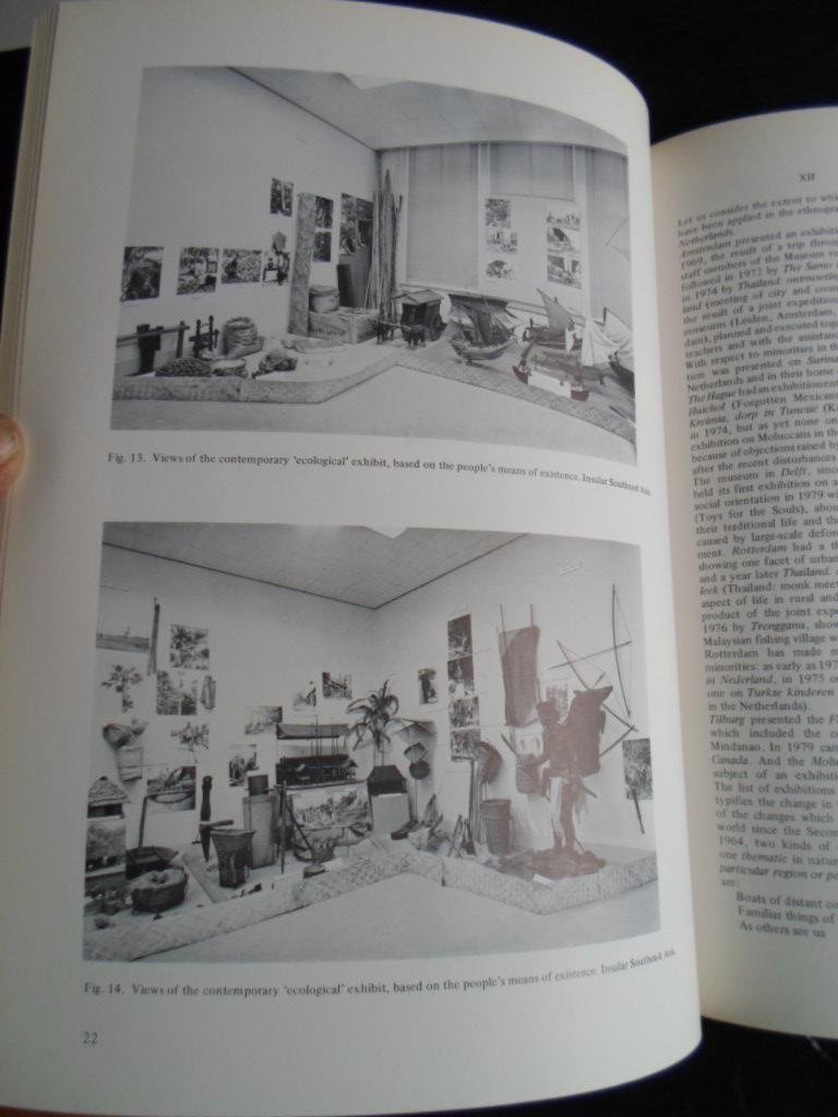 Gulik, W.R.van & H.S.van der Straaten, G.D.van Wengen - From field-case to show-case, Research, Aquisition and Presentation in The Rijksmuseum voor Volkenkunde, Leiden