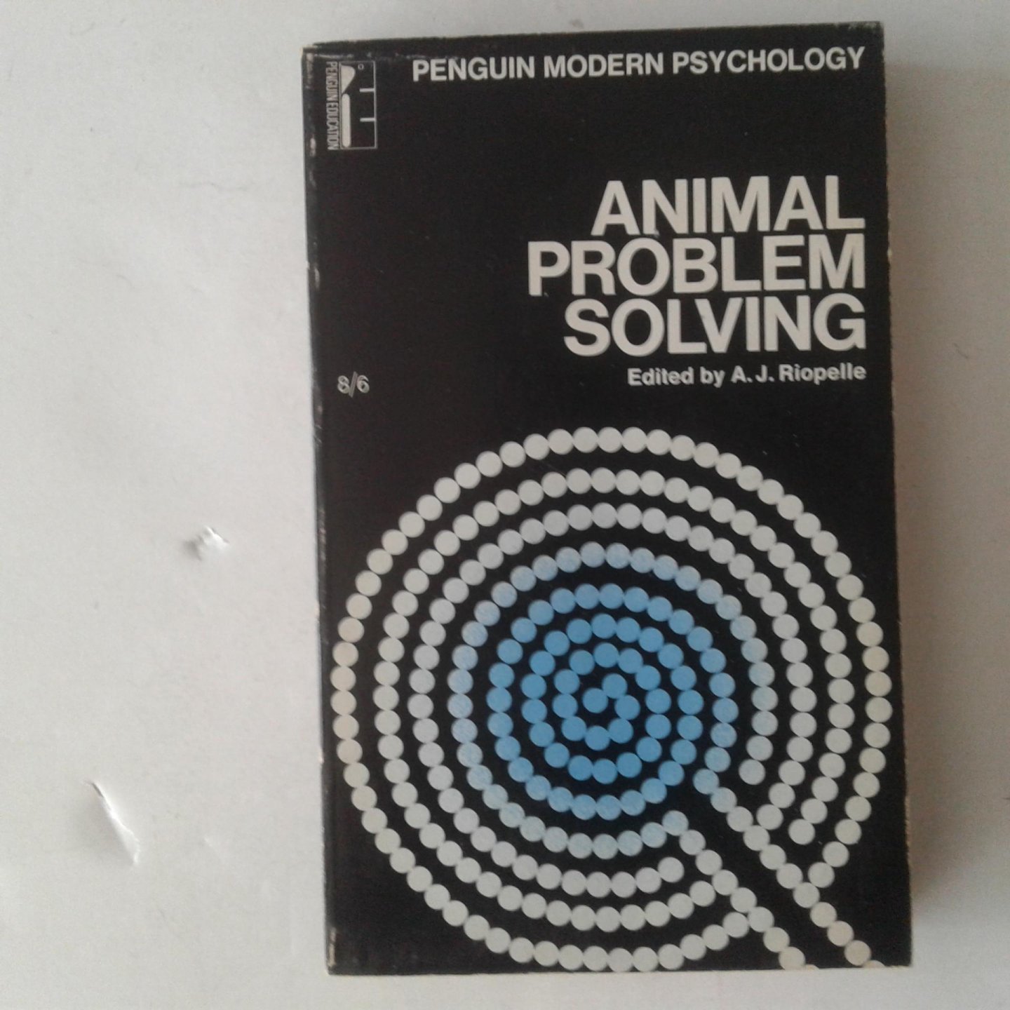 Riopelle, A.J. - Animal Problem Solving
