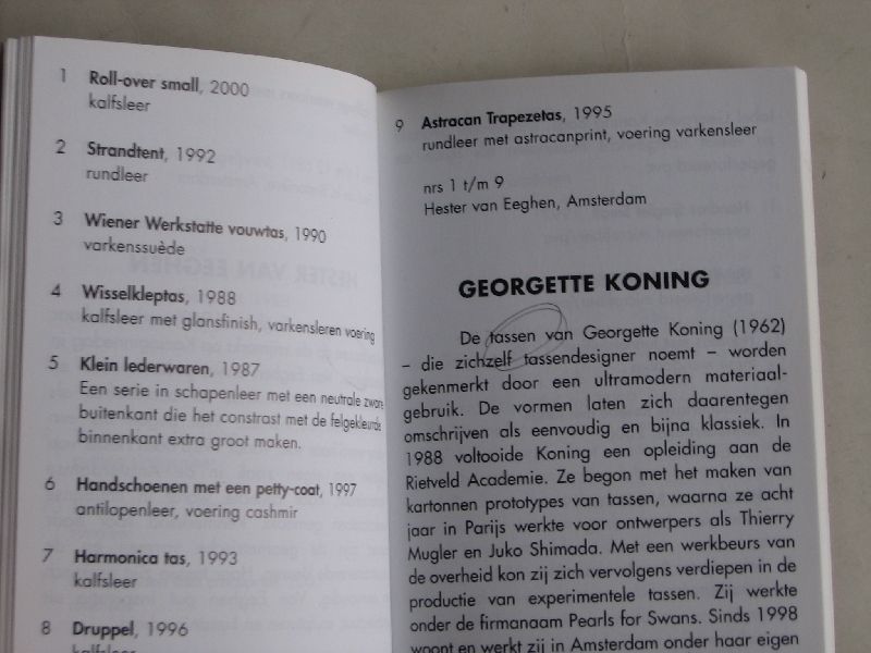Dekker, A.den - Culture locale, biografieën & objecten, Tentoonstelling Amsterdamse mode 1950-2000