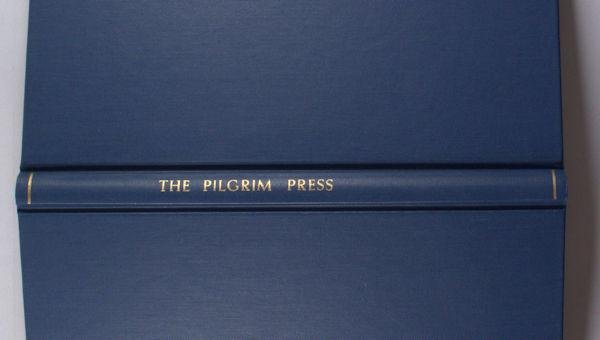 Breugelmans, R. (ed.). - The Pilgrim Press. A bibliographical and historical memorial of the books printed at Leyden by the Pilgrim Fathers. With a chapter on the location of the Pilgrim Press in Leyden by Dr. Plooij.