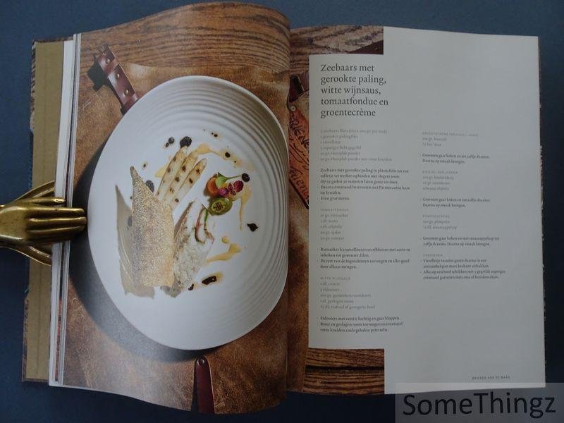Eric Wakker, Monique van Wessum, Peter van den Heuvel. - PowerSlim presenteert: Uit de hand van Topchefs. 92 koolhydraatarme gerechten op het hoogste niveau.