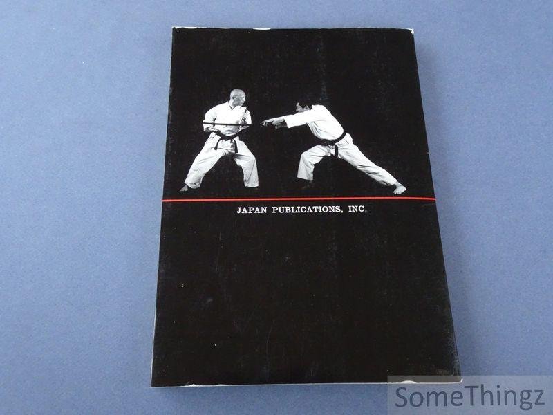 Ryusho Sakagami. - Nunchaku and Sai: Ancient Okinawan Martial Arts.