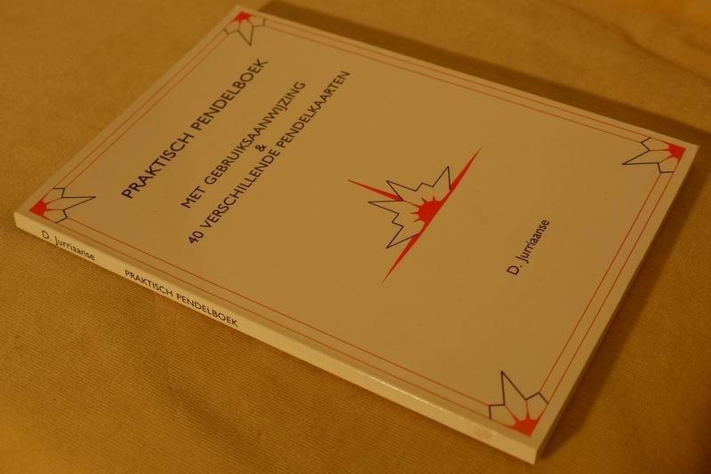 Jurriaanse D. - Praktisch pendelboek. Met gebruiksaanwijzing & 40 verschillende pendelkaarten